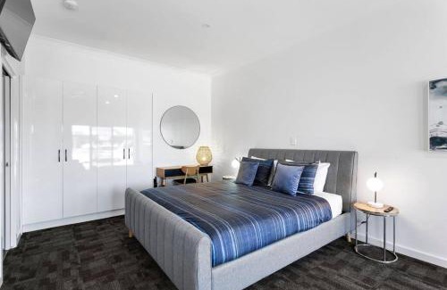 Port Lincoln Apartment | Port Lincoln Shark Apartment 5
