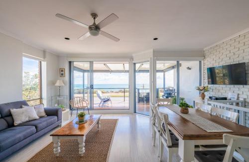 Port Willunga House | Port Willunga Ocean Views Beachhouse