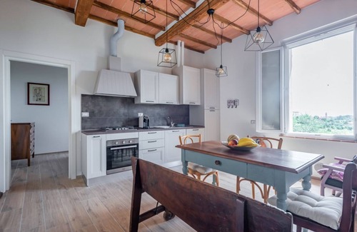 Siena Villa | Porta Romana Elegant House with Private Parking!