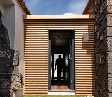 Santa Cruz da Graciosa House | Portas do Ilhéu
