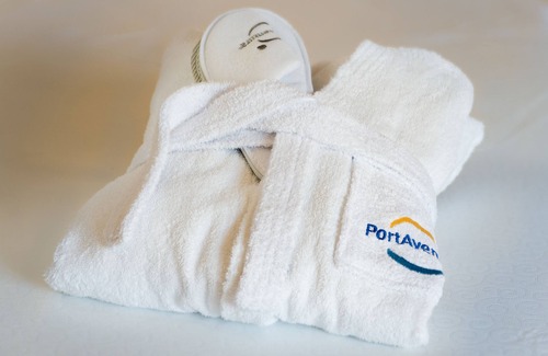 Salou Hotel | PortAventura Hotel Lucy's Mansion - Includes unlimited access & Express wristband to PortAventura Park & Ferrari Land