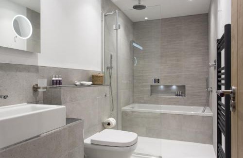 Newquay House | Porth Beach Hotel