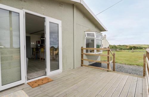 Amlwch House | Porthwen Lodge