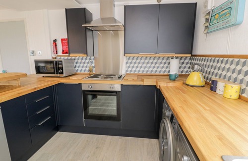 Amlwch Cottage | Porthwen Lodge