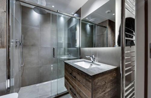 Le Cret Apartment | Portillo 823