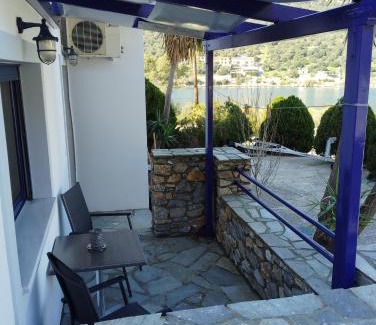 Mpoufalo Apartment | Porto Buffalo Studios