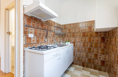 Porto Cesareo Villa | Porto Cesareo Air-conditioned Villa Sleeps 12 Torre Lapillo