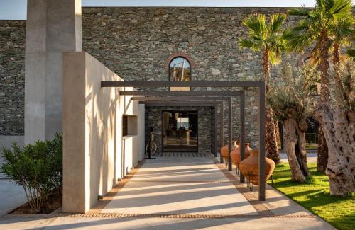 Plomari Hotel | Porto Plomari