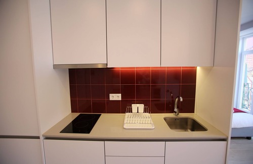 Santa Marinha Apartment | Porto Views & Wines I by Porto City Hosts
