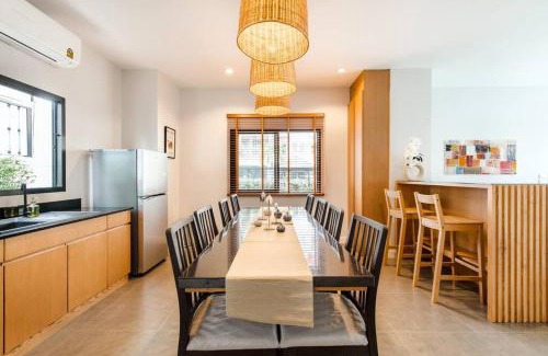 Khao Takiab Villa | Portrait Huahin