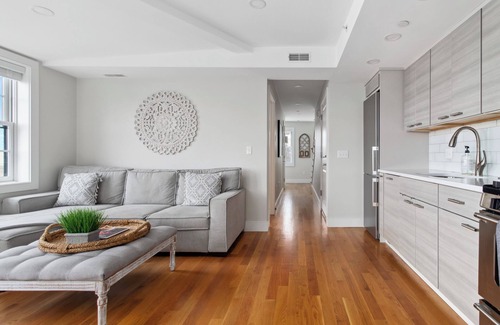 Rockport House | Portside Overlook: Village and Beach Views!