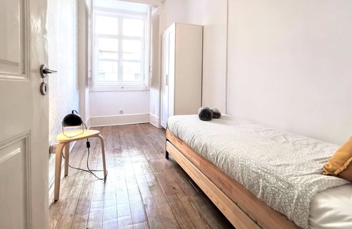 Sao Bento Apartment | Portuguese Apartment in the Heart of Lisbon