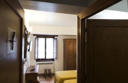 Los Corrales de Buelna House | Posada la Estela de Barros