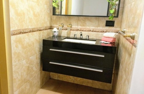 Ezeiza Bed & Breakfast | Posada Quinta Pata