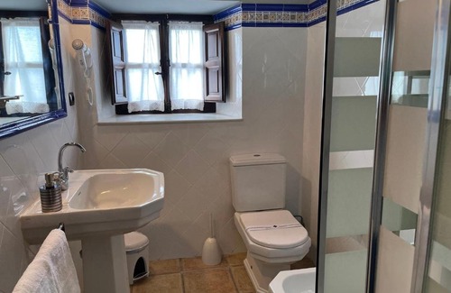 Tonanes Hotel | Posada San Tirso