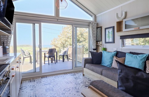 Cemaes Bay Cottage | POSH POD, pet friendly, country holiday cottage in Cemaes Bay