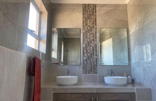 Berea House | Possiblerest Guesthouse