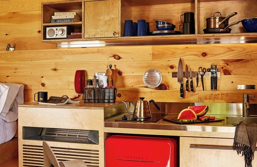 Pine River Cabin | Postcard Cabins Wild Rose