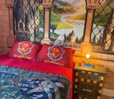 Watford Apartment | Potters Hideout- 2 Bedroom 2 Bathroom Apartment