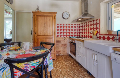 Naujac-Sur-Mer House | Poumeyrette by Interhome