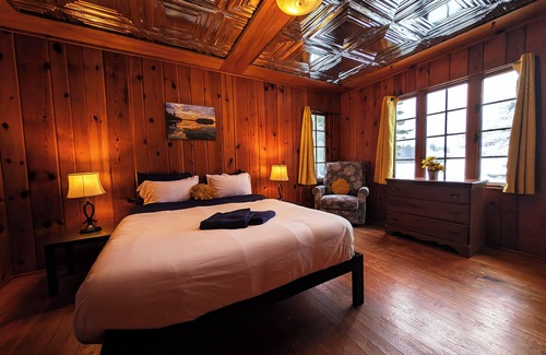 Phelps Hotel | POV Lake Resort & Glamping Campground