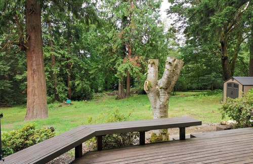 Issaquah Apartment | POWER ON - The Forest Rooms - A Peaceful Oasis close to everything