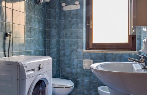 Falerna Apartment | Practical vacation apartment on family friendly complex.