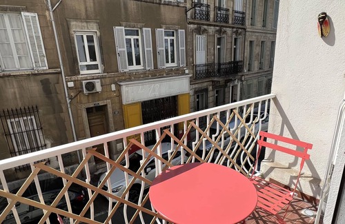 Le Rouet Apartment | Prado Périer: Central studio near the stadium