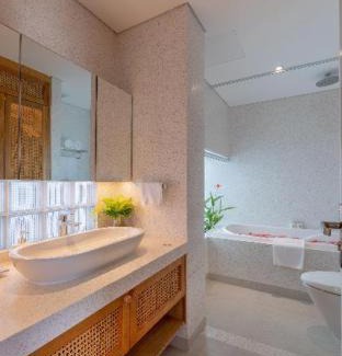 Ngu Hanh Son Hotel | Prana Boutique Hotel and Apartments