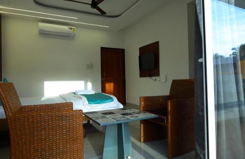Chendhare Hotel | Prasanna Beach Resort