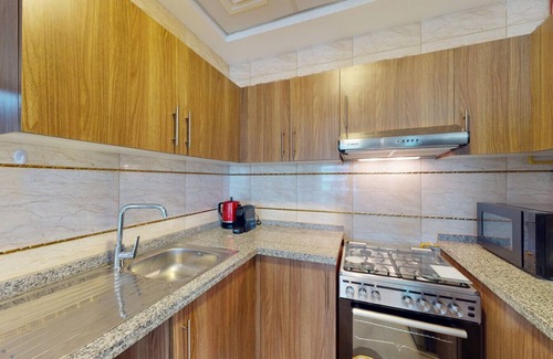 Jumeirah Lake Towers Apartment | Preatoni Tower - Spacious Two Bedroom in JLT