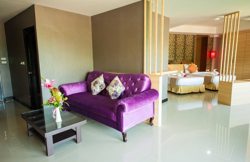 Kanchanaburi Hotel | Prelude Hotel