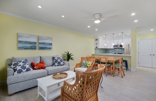 Sanibel House | Premier Beachfront Residence at Villa Sanibel