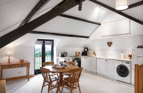 Hartland Cottage | Premier Cottage with Sea View Ivy Cottage at Downe Cottages