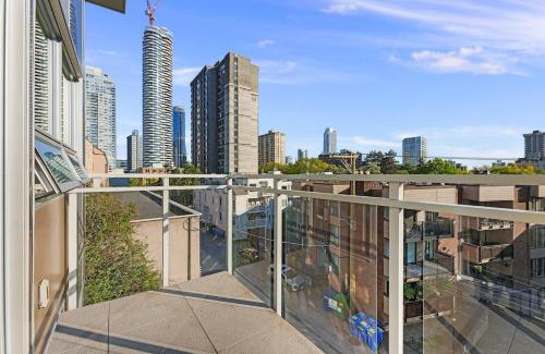 West End Apartment | Premier Designer Studio in Central West End DT