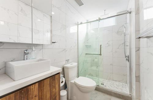 West End Apartment | Premier Designer Studio in Central West End DT