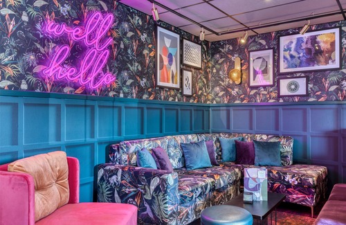 Trafford Hotel | Premier Inn Manchester Trafford Centre Wst