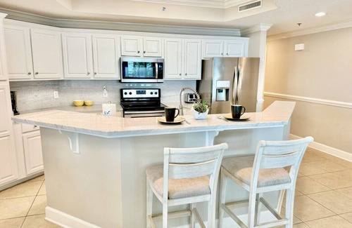 Orange Beach Condo | Premier Location, Now Pet Friendly! Spacious Condo With Great View Of The Bay!