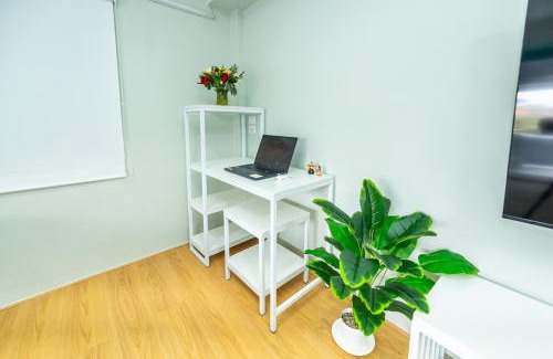 Bang Khlo Apartment | Premier Studio Room with Two Semi-Double Beds