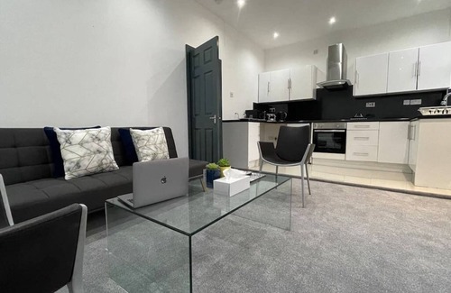 Braunstone Apartment | Premium 1 Bed Apt- Leicester City- Free Parking