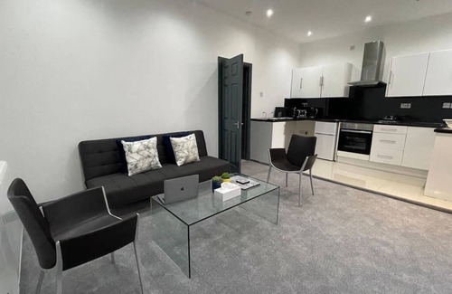 Braunstone Apartment | Premium 1 Bed Apt- Leicester City- Free Parking