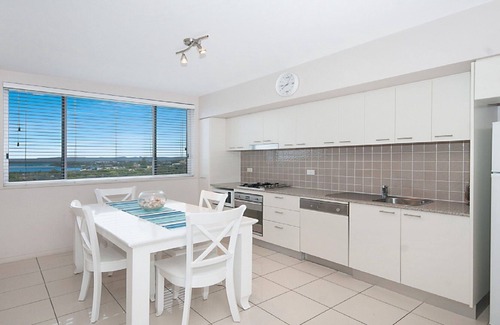 East Ballina Apartment | Premium 2 Bedroom River and Ocean View Apartment
