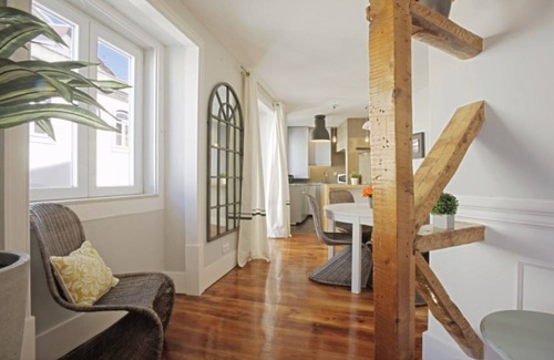 Sacramento Apartment | Premium apartment in the heart of Chiado, close to Rossio and Castle views