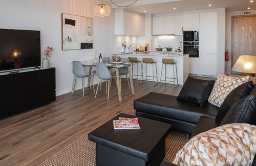 Camara de Lobos Apartment | Premium apt, bay and sea views | Bayside