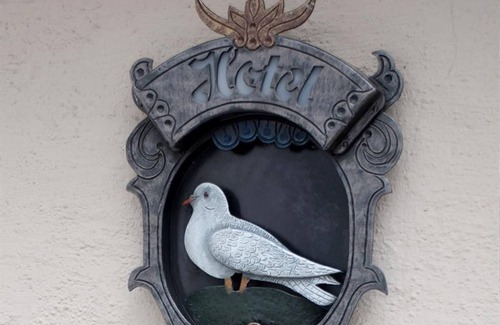 Altstadt House | Premium double room - Altstadthotel Weisse Taube