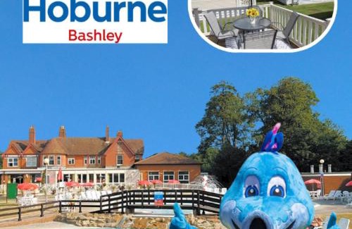 New Forest District Resort | Premium Holiday Home in The New Forest at Hoburne Bashley - Leisure Passes Available to Purchase