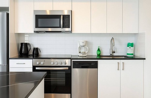 Willowdale Condo | Premium one bedroom apartment fully furnished/Northyork