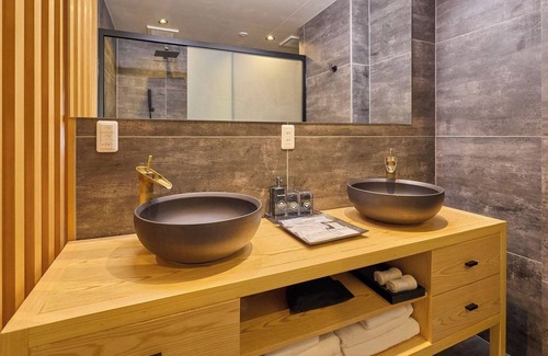 Oishi Hotel | Premium Room No Mt Fuji view Openair bath and balcony included Breakfast included/Minamitsuru-gun Yamanashi