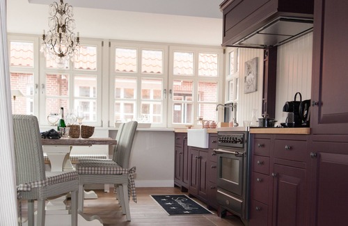 Spiekeroog House | Premium vacation apartment with great facilities in a prime location directly in the island village.