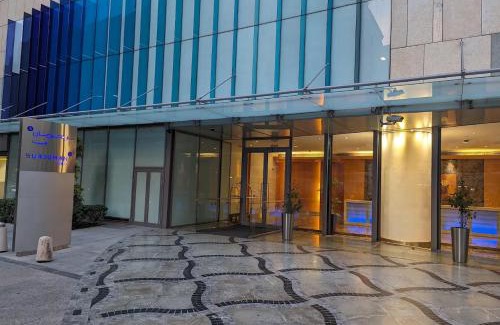 Al Mankhool Apartment | Premium Vacation Home in Old Dubai Nr Metro Mall